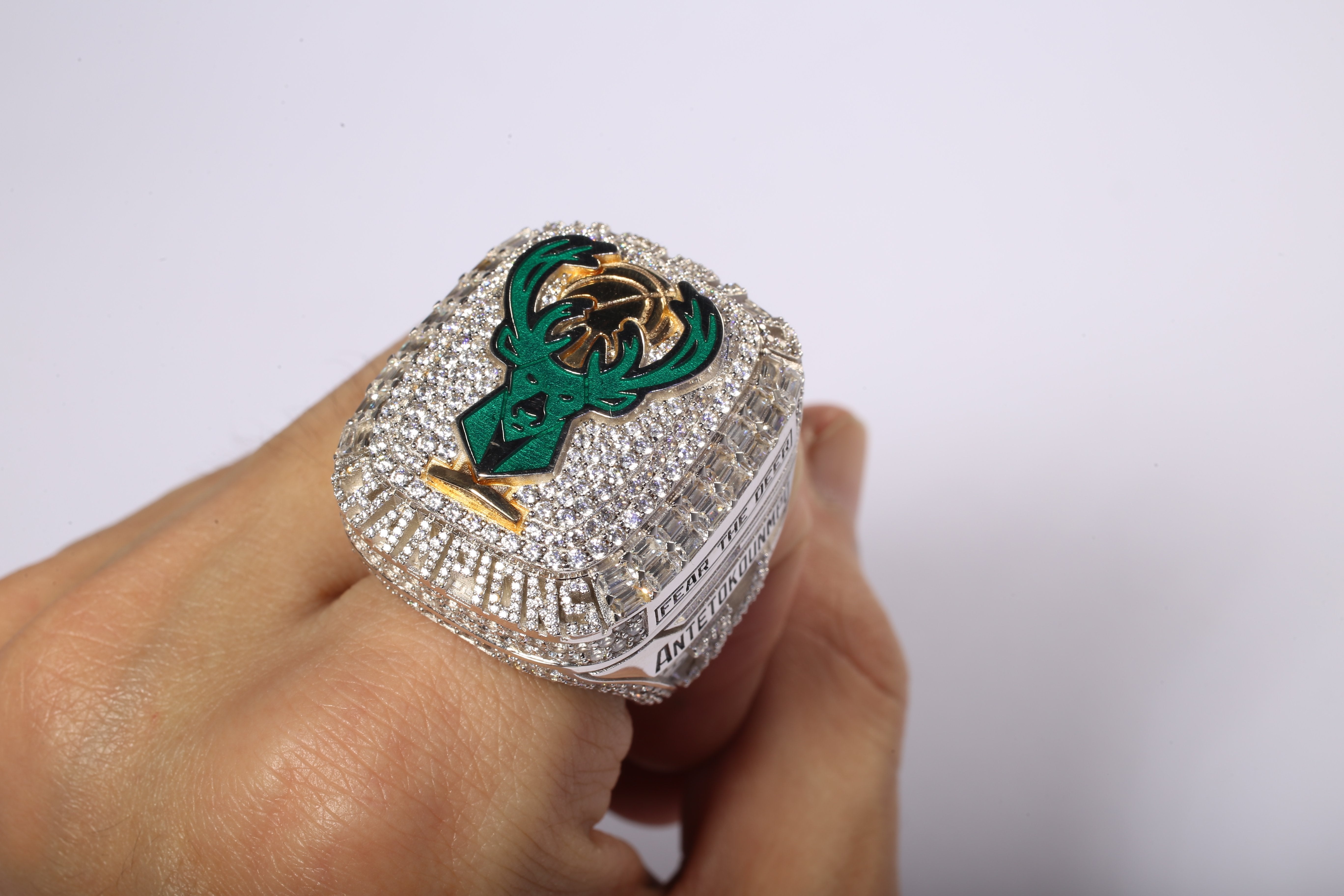 Milwaukee Bucks 2021 NBA Championship Ring