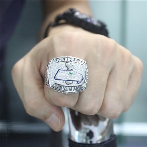 Seattle Seahawks 2013 NFL Super Bowl Championship Ring