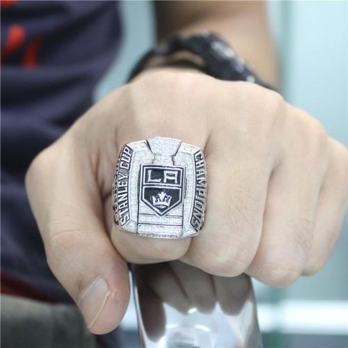 Los Angeles Kings 2014 NHL Stanley Cup Championship Fans Ring