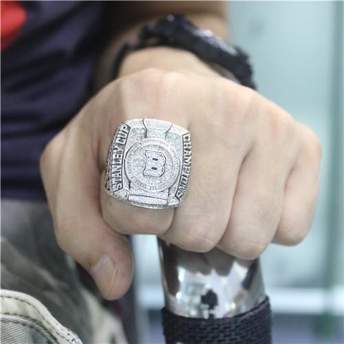 Boston Bruins 2011 NHL Stanley Cup Championship Ring