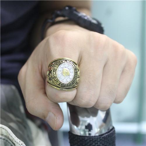 Chicago Blackhawks 1961 NHL Stanley Cup Championship Ring