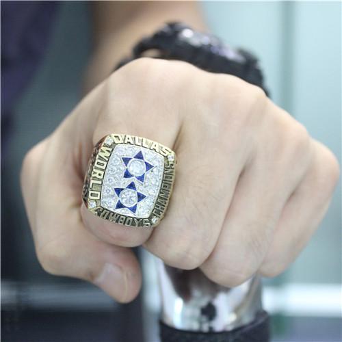 Dallas Cowboys 1977 NFL Super Bowl Championship Ring