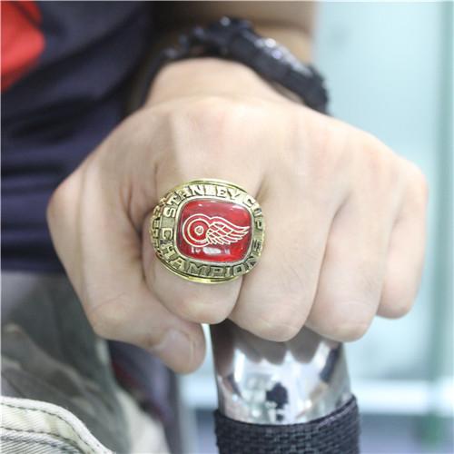 Detroit Red Wings 1997 NHL Stanley Cup Championship Ring