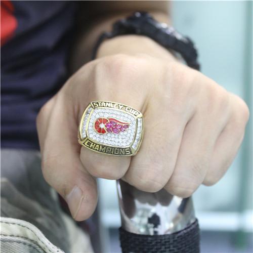 Detroit Red Wings 1998 NHL Stanley Cup Championship Ring