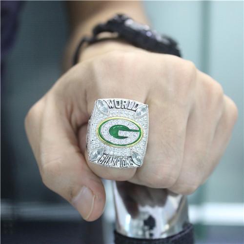 Green Bay Packers 2010 NFL Super Bowl Championship Ring