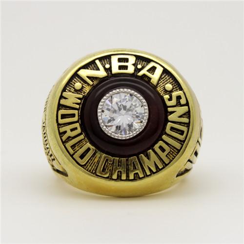 Los Angeles Lakers 1982 NBA Basketball World Championship Ring