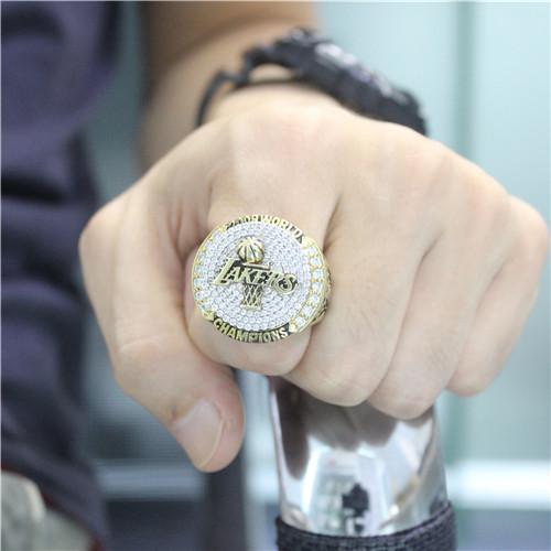 Los Angeles Lakers 2009 NBA Basketball World Championship Ring