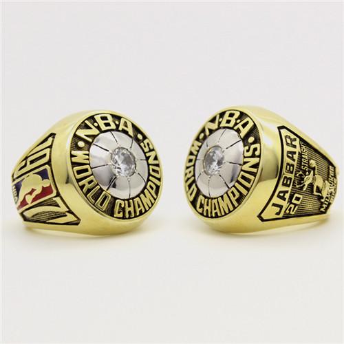 Milwaukee Bucks 1971 NBA Basketball World Championship Ring